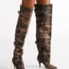 Baddie Brown Distressed Baddie Brown Distressed