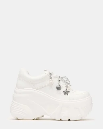 Fifi White