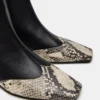 Jeter Black Snake