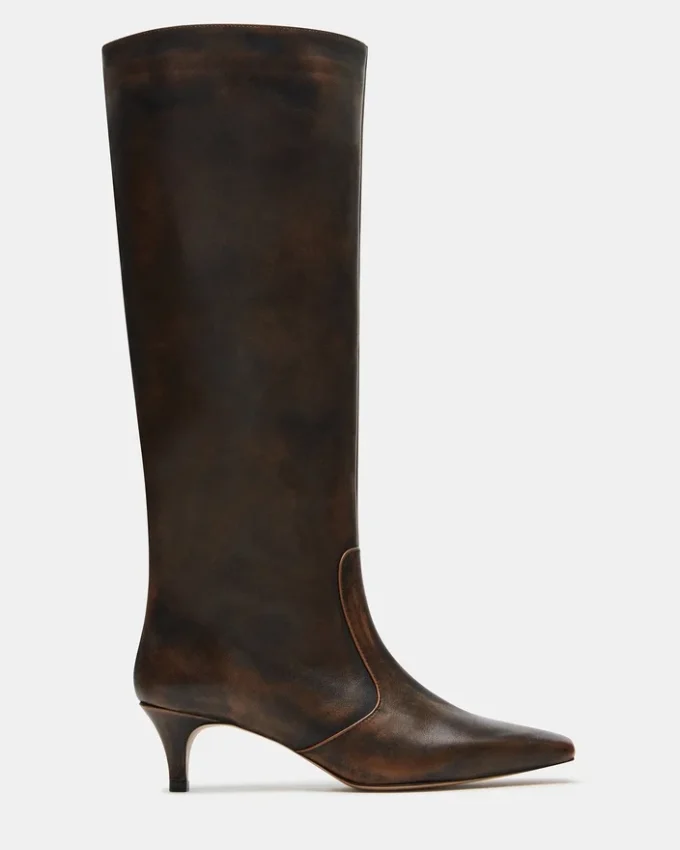 Lander Brown Distressed