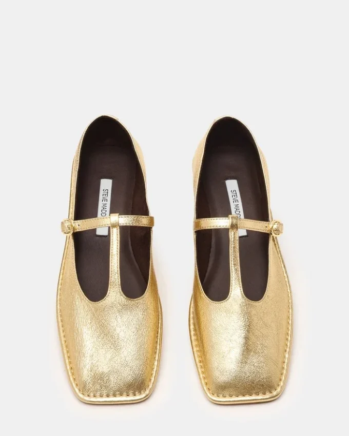 Macbeth Gold Leather Macbeth Gold Leather