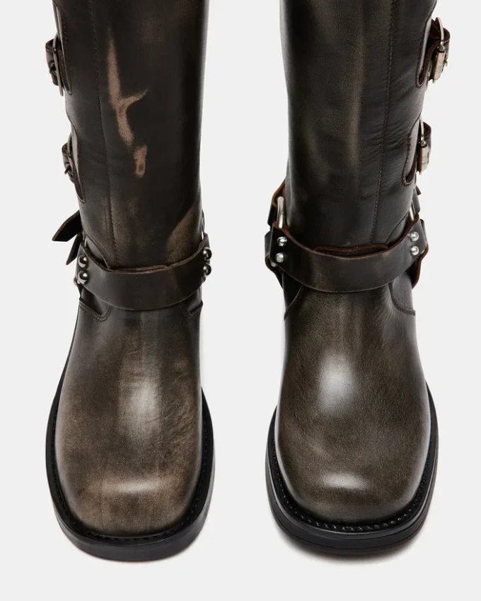 Rocky Brown Distressed Rocky Brown Distressed
