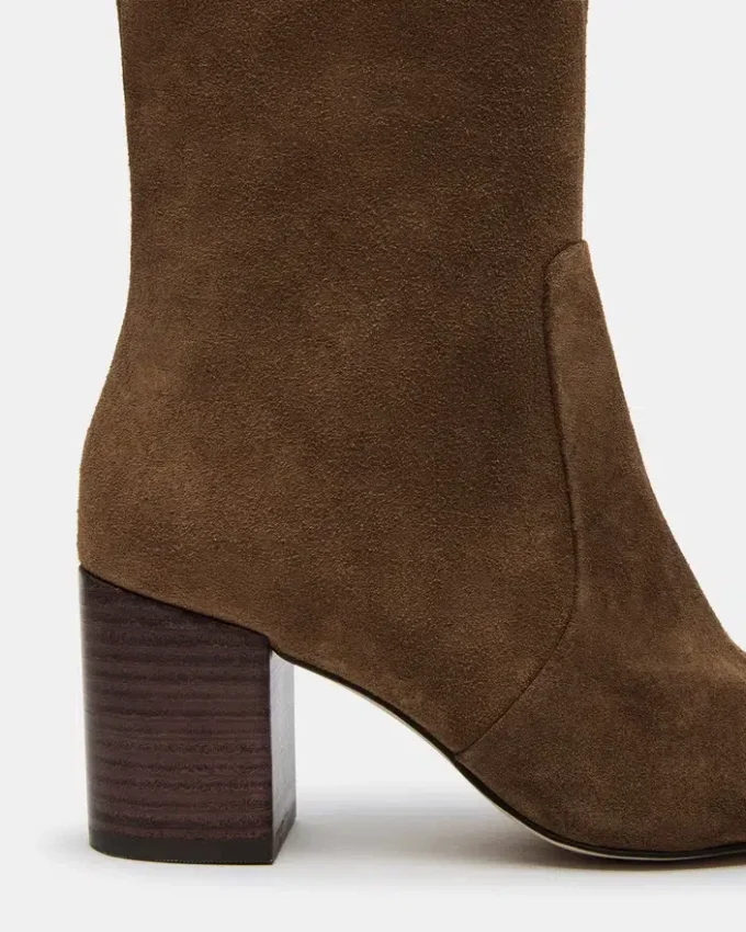 Skyline Chestnut Suede Skyline Chestnut Suede