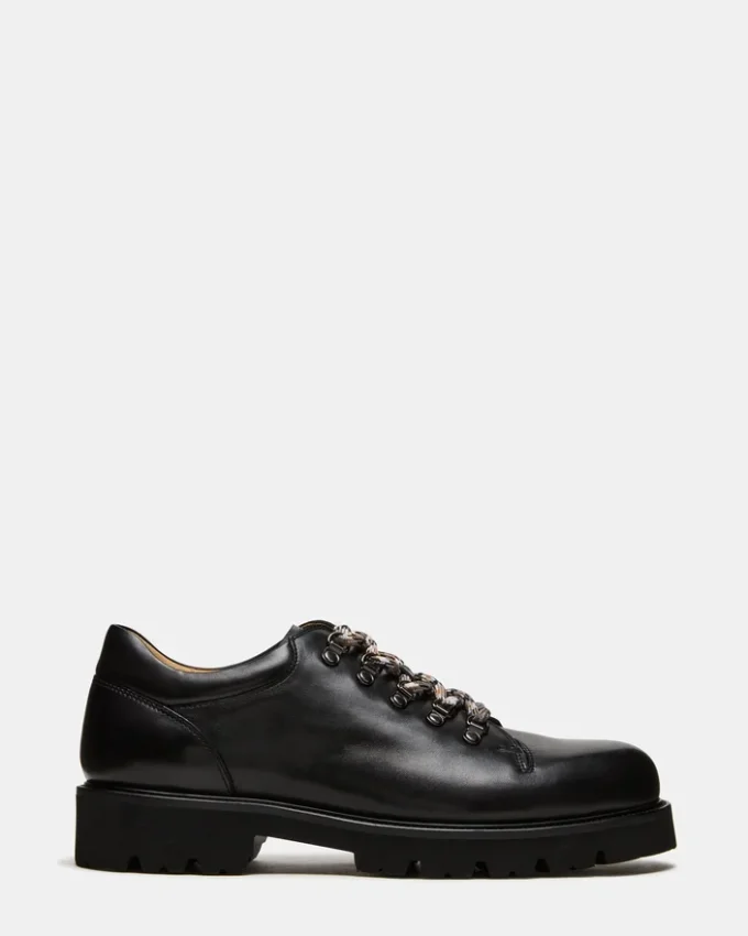 Turbo Black Leather Turbo Black Leather