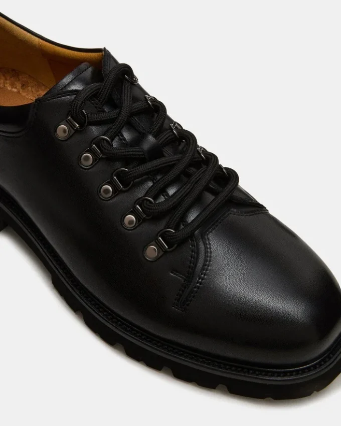 Turbo Black Leather Turbo Black Leather